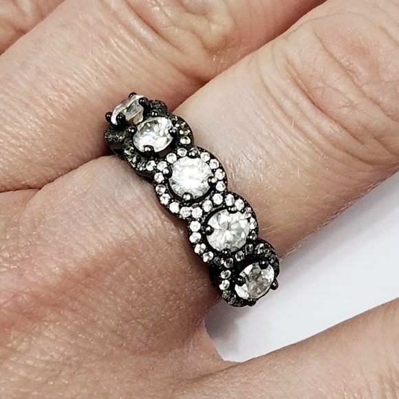 SILVER Halo 5 stones Ring size 7 - Picture 1 of 11